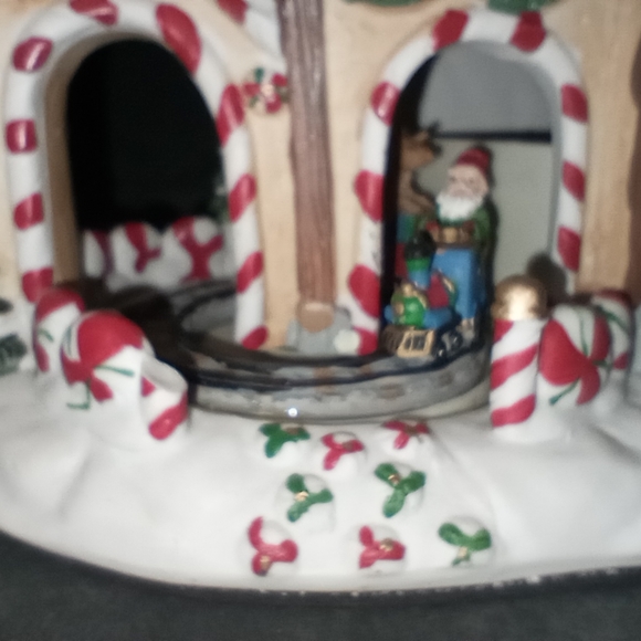 2008 Northern Wonderland Collection Holiday Time Santa's Wonderland EUC - Picture 2 of 10